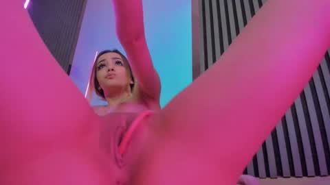 blondie_muller online show from January 2025 03:33:01 AM