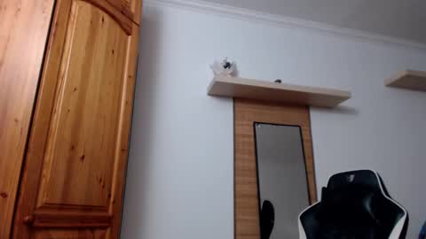 blondyelena online show from December 2024 02:53:01 PM