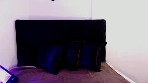 bloom_bbc online show from October 2025 08:38:02 PM