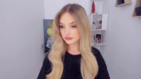 Sophia online show from December 2024 06:59:02 PM