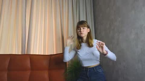 BloomNoir online show from November 2025 07:19:02 AM