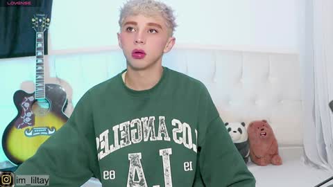 TAY   online show from January 2025 11:02:01 AM