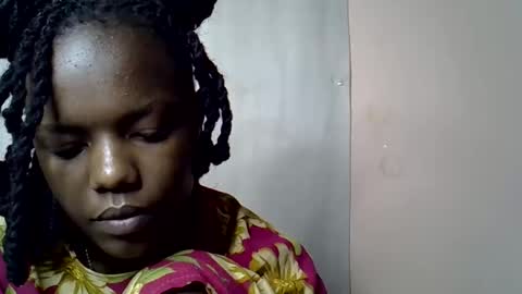 blue_savagee online show from November 2025 10:28:02 AM