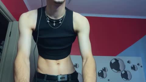 Snapshot of blue_w0rld chatting on October 2025 04:59:02 AM SONNYVAN online show from October 2025 04:59:02 AM