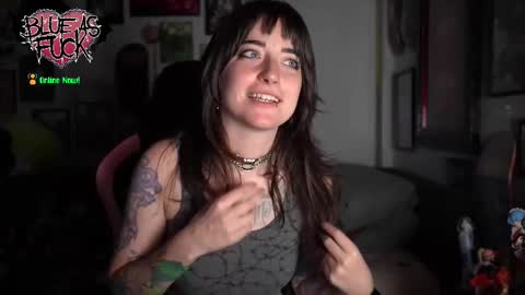 Blue online show from November 2025 01:15:01 AM