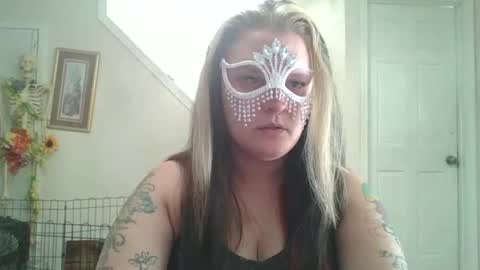 blueberry_cream online show from September 2025 06:42:01 PM