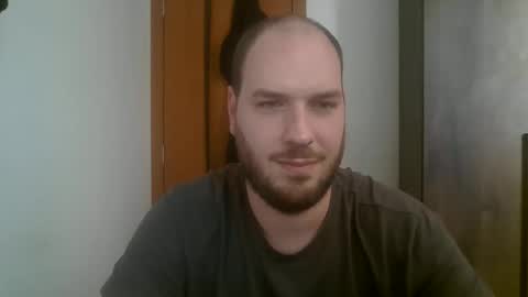 Snapshot of bluec2c chatting on December 2024 05:16:01 PM Blue online show from December 2024 05:16:01 PM