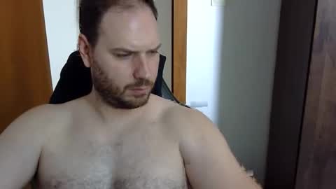 Snapshot of bluec2c chatting on November 2025 04:40:01 PM Blue online show from November 2025 04:40:01 PM