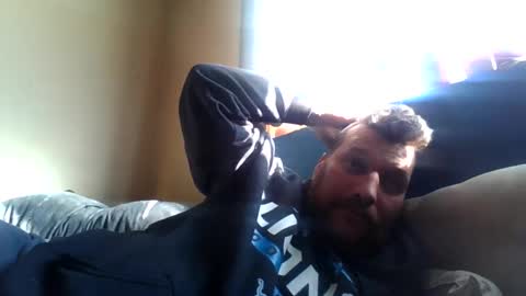 bluedemoneyes1986 online show from February 2025 04:00:01 PM