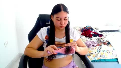  Hey guysI am BrendaWelcome my room online show from November 2025 08:13:02 PM
