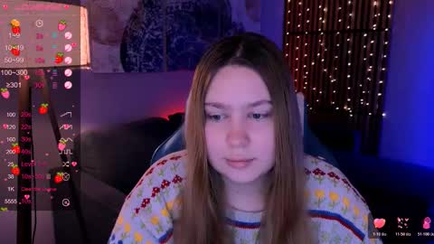 Snapshot of blush_ellie chatting on October 2025 10:55:02 PM Ellie3 online show from October 2025 10:55:02 PM