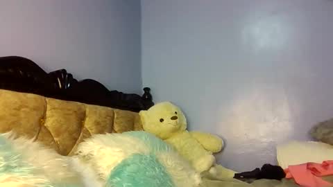 kariin online show from September 2025 06:42:01 PM