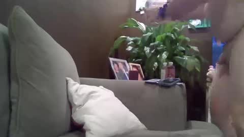 Snapshot of bobblehead31382 chatting on February 2025 12:13:01 AM bobblehead31382 online show from February 2025 12:13:01 AM