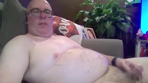 Snapshot of bobblehead31382 chatting on March 2025 12:16:01 AM bobblehead31382 online show from March 2025 12:16:01 AM