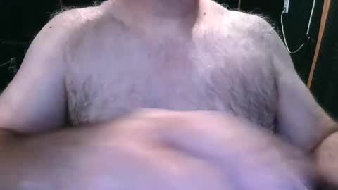 Snapshot of bobbyhill27b chatting on November 2025 04:51:02 PM BobbyHill27b online show from November 2025 04:51:02 PM