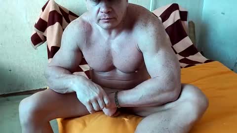 Snapshot of bodi5 chatting on January 2025 12:05:02 PM BODI online show from January 2025 12:05:02 PM