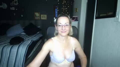 Snapshot of boeslaboes chatting on January 2025 05:22:02 PM Ningifun couple online show from January 2025 05:22:02 PM