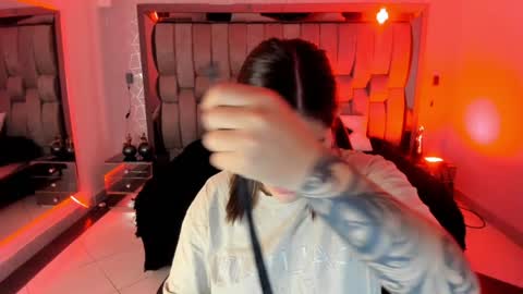 Bonnie  online show from January 2025 10:53:02 AM