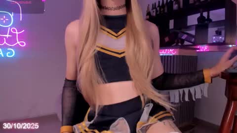 Bonnie Luxury online show from October 2025 09:48:02 PM