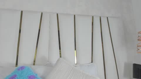 Snapshot of bonnie_sm chatting on September 2025 07:08:01 PM Bonnie online show from September 2025 07:08:01 PM