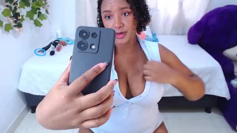 Bonny Dopson online show from September 2025 06:52:02 PM