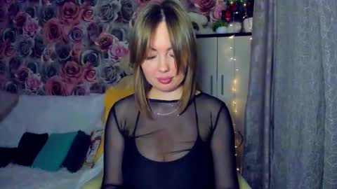 Mira online show from January 2025 07:44:02 PM