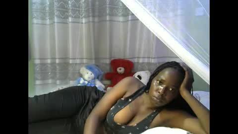 boobs_swt online show from October 2025 02:01:02 AM