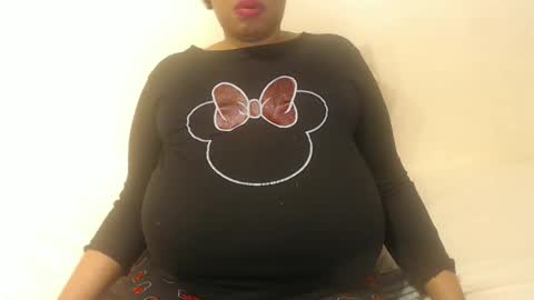 boobyqueen online show from October 2025 04:08:02 AM