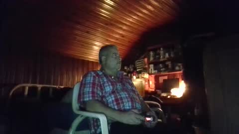 Snapshot of booshy chatting on October 2025 06:05:02 AM Booshwa online show from October 2025 06:05:02 AM