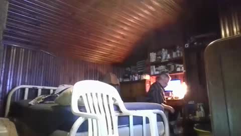 Snapshot of booshy chatting on October 2025 04:57:01 AM Booshwa online show from October 2025 04:57:01 AM