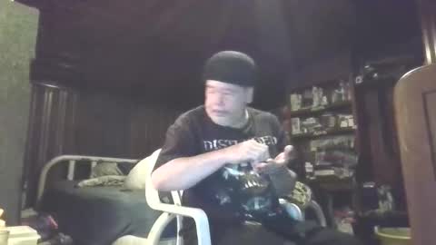 Snapshot of booshy chatting on November 2025 07:01:02 PM Booshwa online show from November 2025 07:01:02 PM