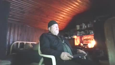 Snapshot of booshy chatting on November 2025 10:35:02 AM Booshwa online show from November 2025 10:35:02 AM