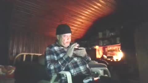 Snapshot of booshy chatting on November 2025 07:40:01 AM Booshwa online show from November 2025 07:40:01 AM