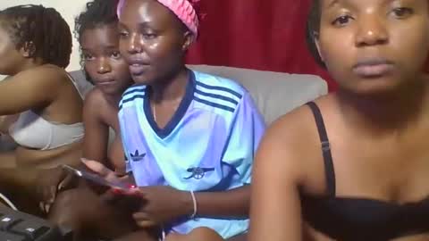 bootie_caramel online show from February 2025 09:31:01 PM