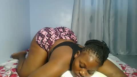 sandrah online show from November 2025 08:25:01 AM