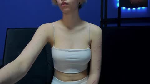 Glad to see u in my room  Im Ada online show from February 2025 01:11:02 AM