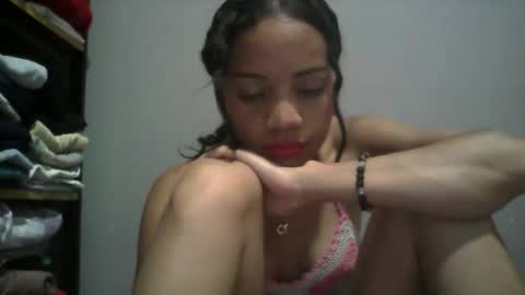 boozyArt online show from December 2024 04:38:01 PM