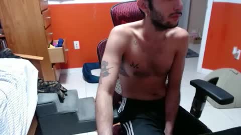 boredfun602 online show from November 2025 04:46:01 PM