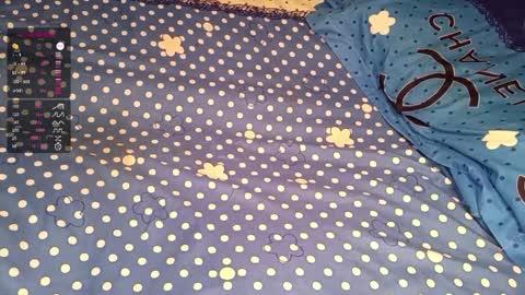 Snapshot of bossetassy chatting on December 2025 09:43:01 PM bossetassy online show from December 2025 09:43:01 PM