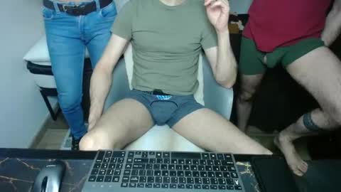 bossking019 online show from January 2025 04:34:02 AM