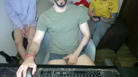 bossking019 online show from March 2025 03:13:02 AM