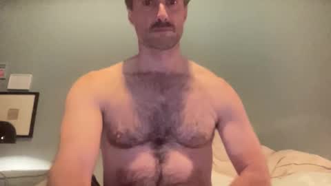 Snapshot of bottommanbln chatting on October 2025 05:35:01 PM bottommanbln online show from October 2025 05:35:01 PM