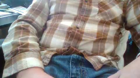 Snapshot of bourbonman144 chatting on November 2025 09:59:01 PM bourbonman144 online show from November 2025 09:59:01 PM