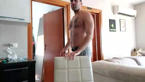 Snapshot of boy_aroundtheworld chatting on October 2025 01:31:02 PM Dan online show from October 2025 01:31:02 PM