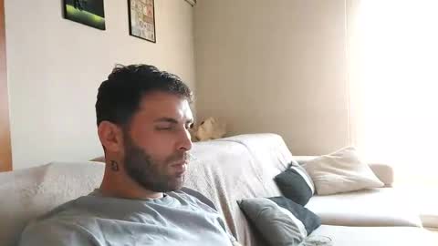 Snapshot of boy_aroundtheworld chatting on October 2025 03:22:02 PM Dan online show from October 2025 03:22:02 PM