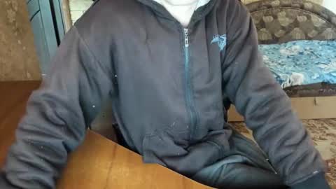 Snapshot of boyapollon chatting on October 2025 07:29:01 AM BoyApollon online show from October 2025 07:29:01 AM