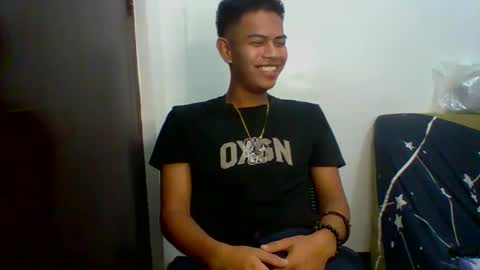 boyax16 online show from December 2024 11:18:02 AM