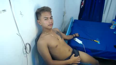 boyax16 online show from January 2025 07:28:02 AM