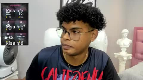 Jackson online show from November 2025 12:49:02 PM