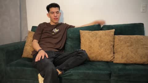 Kevin  hernan online show from February 2025 03:12:01 AM